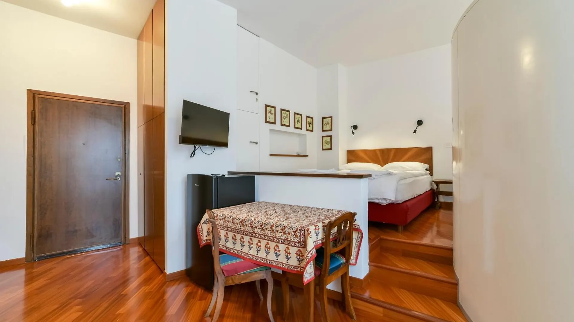 Monforte 19 - Milano 意大利